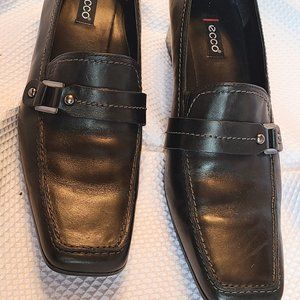 Ecco black leather square toe heels size 41 EUR
